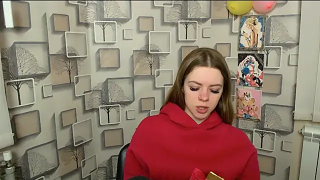 Snapshot of AliceFlirtt_ chatting on March 1, 2025, 11:28 am AliceFlirtt online show from March 1, 2025, 11:28 am