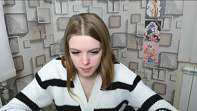 Snapshot of AliceFlirtt_ chatting on March 10, 2025, 2:37 pm AliceFlirtt online show from March 10, 2025, 2:37 pm