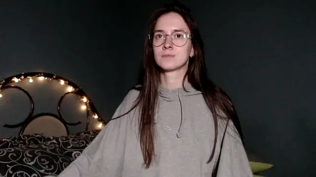 wow  kelly online show from October 22, 2025, 2:28 pm