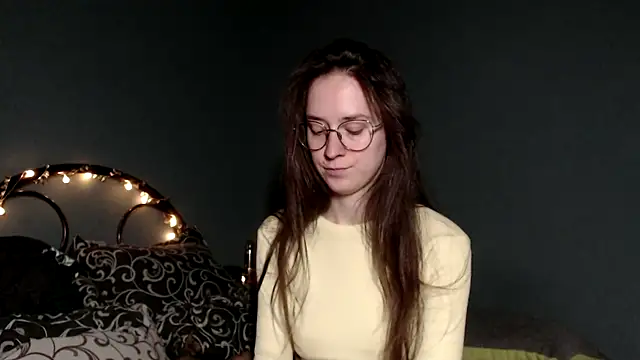 wow  kelly online show from October 28, 2025, 4:09 pm