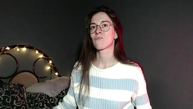 wow  kelly online show from November 22, 2025, 3:00 pm