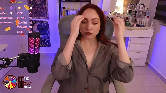 LilyVelvett online show from November 23, 2025, 3:28 am