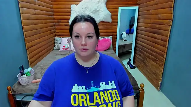 Snapshot of BubbleEmma chatting on January 18, 2025, 7:58 pm BubbleEmma online show from January 18, 2025, 7:58 pm