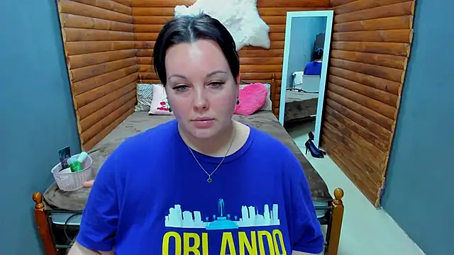 Snapshot of BubbleEmma chatting on January 18, 2025, 11:00 pm BubbleEmma online show from January 18, 2025, 11:00 pm