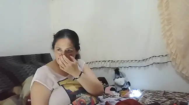 Snapshot of ximenajimenez chatting on January 27, 2025, 2:20 am ximenajimenez online show from January 27, 2025, 2:20 am