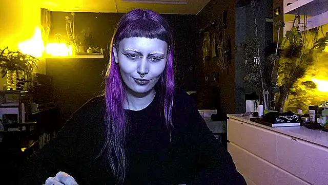 god x girl online show from January 11, 2025, 7:27 pm