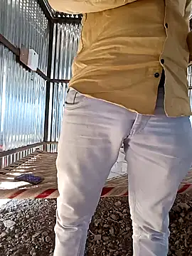 Snapshot of Kartik_bbc_indian chatting on December 15, 2024, 6:18 am Kartik bbc indian online show from December 15, 2024, 6:18 am