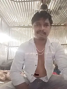 Snapshot of Kartik_bbc_indian chatting on October 5, 2025, 10:13 am Kartik bbc indian online show from October 5, 2025, 10:13 am