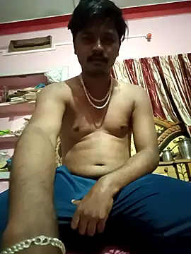 Snapshot of Kartik_bbc_indian chatting on October 17, 2025, 8:55 pm Kartik bbc indian online show from October 17, 2025, 8:55 pm