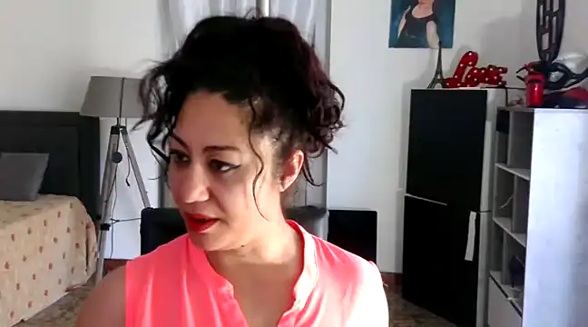 danasantoreal online show from January 17, 2025, 8:45 am