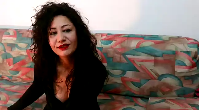 danasantoreal online show from February 21, 2025, 3:54 pm