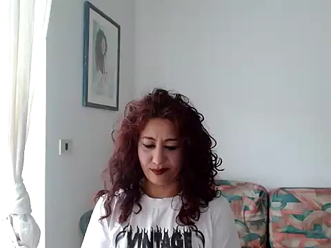 danasantoreal online show from September 24, 2025, 8:06 am