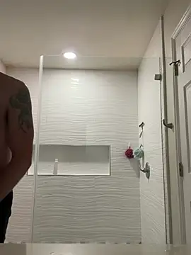 El Gizmo online show from February 14, 2025, 10:49 am