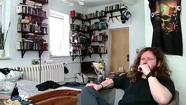 Snapshot of sunr1sa chatting on January 5, 2025, 11:48 am sunr1sa online show from January 5, 2025, 11:48 am