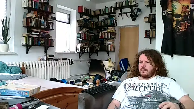 Snapshot of sunr1sa chatting on February 15, 2025, 11:39 am sunr1sa online show from February 15, 2025, 11:39 am