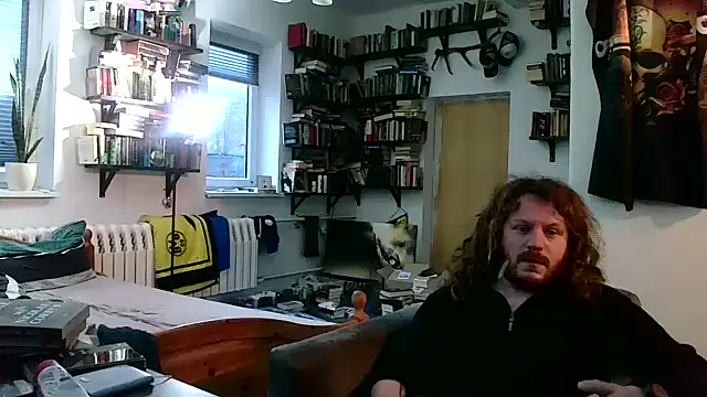 Snapshot of sunr1sa chatting on February 26, 2025, 6:15 am sunr1sa online show from February 26, 2025, 6:15 am