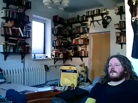 Snapshot of sunr1sa chatting on March 18, 2025, 4:04 pm sunr1sa online show from March 18, 2025, 4:04 pm