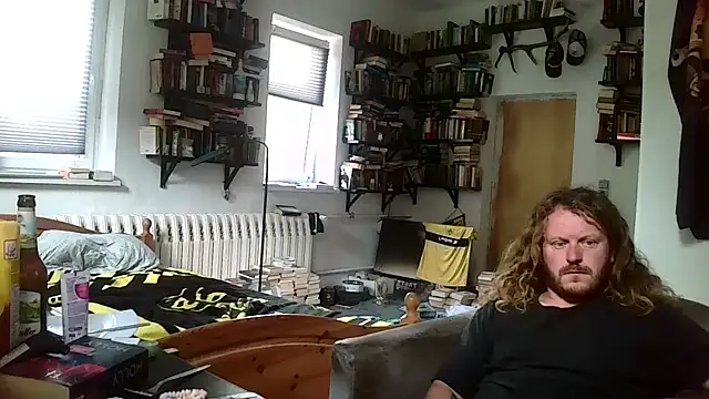 Snapshot of sunr1sa chatting on September 8, 2025, 4:06 pm sunr1sa online show from September 8, 2025, 4:06 pm