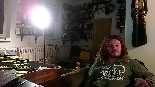 Snapshot of sunr1sa chatting on September 24, 2025, 4:05 am sunr1sa online show from September 24, 2025, 4:05 am