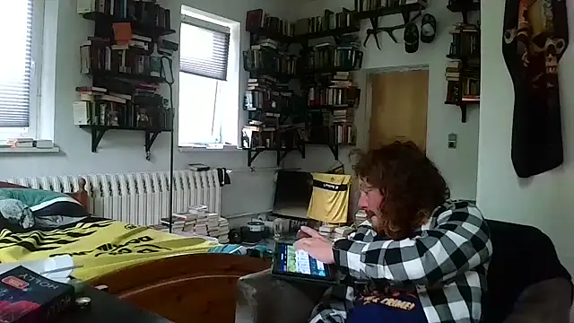 Snapshot of sunr1sa chatting on September 27, 2025, 6:29 am sunr1sa online show from September 27, 2025, 6:29 am