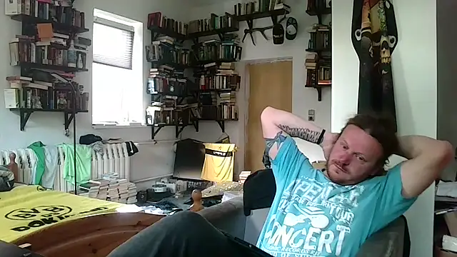 Snapshot of sunr1sa chatting on November 1, 2025, 7:21 am sunr1sa online show from November 1, 2025, 7:21 am