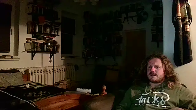 Snapshot of sunr1sa chatting on November 18, 2025, 10:25 pm sunr1sa online show from November 18, 2025, 10:25 pm