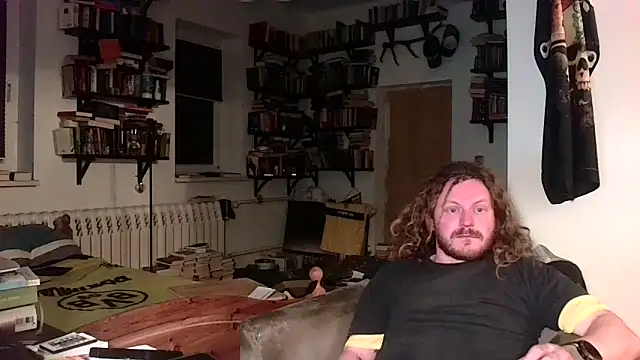 Snapshot of sunr1sa chatting on December 4, 2025, 6:38 pm sunr1sa online show from December 4, 2025, 6:38 pm