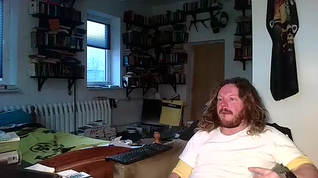 Snapshot of sunr1sa chatting on December 5, 2025, 3:09 pm sunr1sa online show from December 5, 2025, 3:09 pm