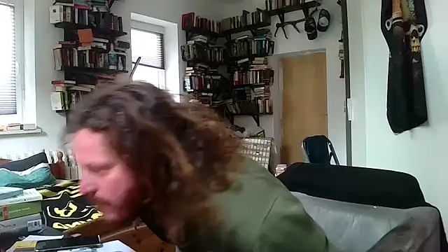 Snapshot of sunr1sa chatting on December 14, 2025, 12:43 pm sunr1sa online show from December 14, 2025, 12:43 pm