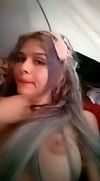 Snapshot of KeylacabreraC chatting on February 28, 2025, 6:09 pm KeylacabreraC online show from February 28, 2025, 6:09 pm