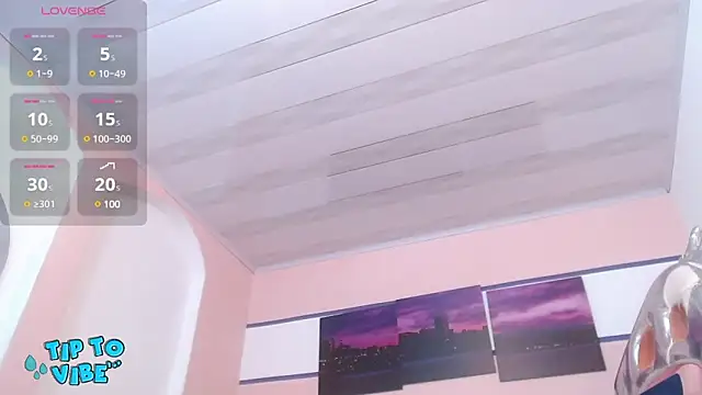 Snapshot of tamarafoxy_ chatting on December 3, 2024, 12:27 pm tamarafoxy online show from December 3, 2024, 12:27 pm