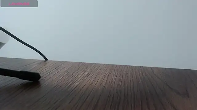 Snapshot of tamarafoxy_ chatting on January 9, 2025, 12:30 pm tamarafoxy online show from January 9, 2025, 12:30 pm