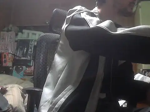 Snapshot of shikokichi55 chatting on October 12, 2025, 7:07 am shikokichi55 online show from October 12, 2025, 7:07 am