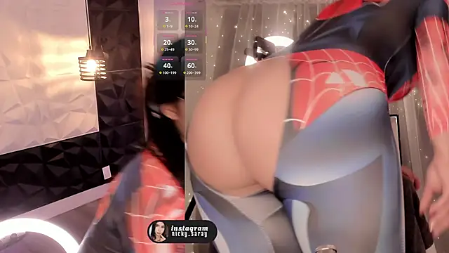 nickky   online show from September 26, 2025, 3:43 am