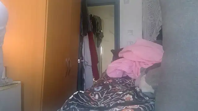 Snapshot of DaddyQuimHot chatting on September 22, 2025, 4:20 pm DaddyQuimHot online show from September 22, 2025, 4:20 pm