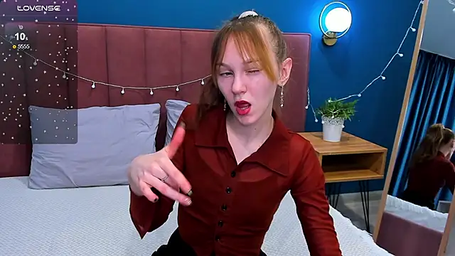 VanillaKelly online show from February 5, 2025, 12:53 am