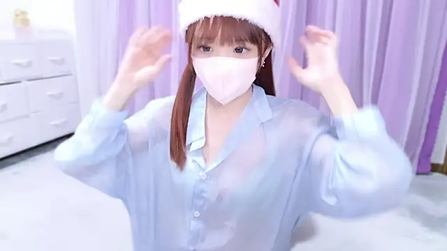 Snapshot of shihori_s2 chatting on December 25, 2024, 8:18 am shihori s2 online show from December 25, 2024, 8:18 am