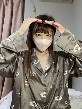 Snapshot of shihori_s2 chatting on December 15, 2025, 8:51 am shihori s2 online show from December 15, 2025, 8:51 am