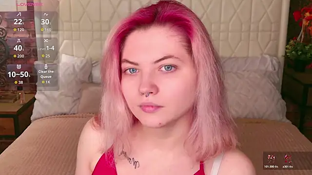 Lisa Adam online show from November 24, 2025, 5:01 pm