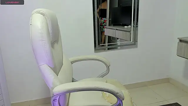 dahian carter online show from October 16, 2025, 12:50 pm