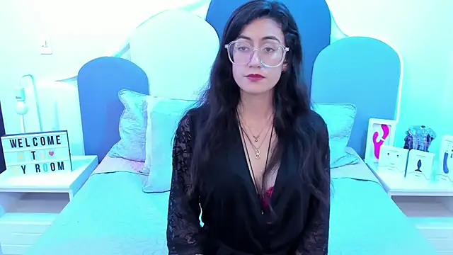 Snapshot of SophieGomez22 chatting on January 23, 2025, 3:11 pm SophieGomez22 online show from January 23, 2025, 3:11 pm