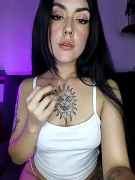 Mazikeen-- online show from November 22, 2025, 11:48 pm