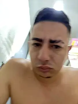 Snapshot of DanielGomez9 chatting on December 3, 2024, 12:16 pm DanielGomez9 online show from December 3, 2024, 12:16 pm