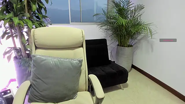 Snapshot of DanielGomez9 chatting on March 13, 2025, 11:16 pm DanielGomez9 online show from March 13, 2025, 11:16 pm