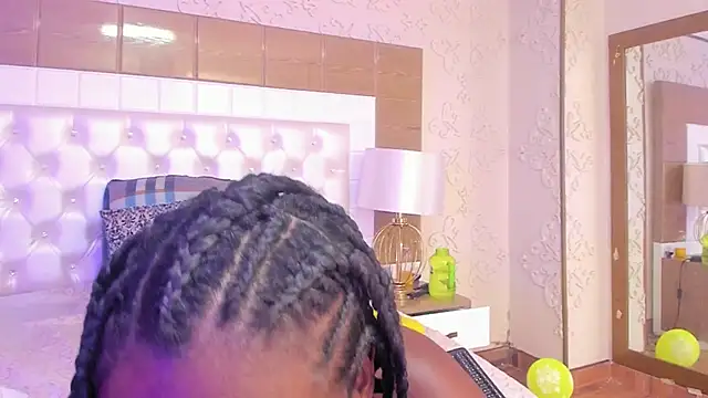 KristineLS online show from February 8, 2025, 4:25 pm