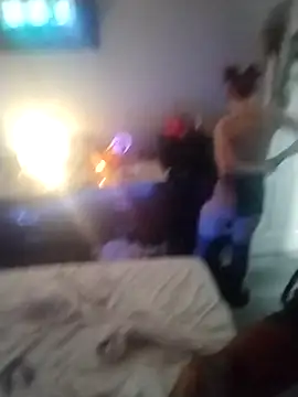 Snapshot of Puffgettingstuffed chatting on September 30, 2025, 3:39 pm Puffgettingstuffed online show from September 30, 2025, 3:39 pm