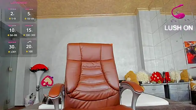 Russian Ava online show from January 24, 2025, 7:08 am