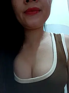 Lyly sexy2k online show from March 22, 2025, 5:09 pm