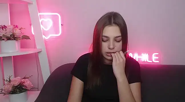 MilanaAngelAs online show from February 2, 2025, 11:08 am