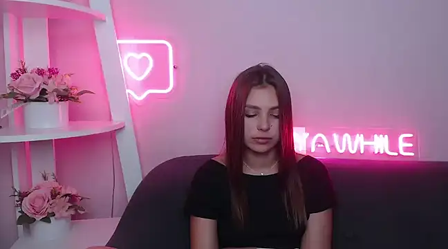 MilanaAngelAs online show from February 17, 2025, 8:41 am